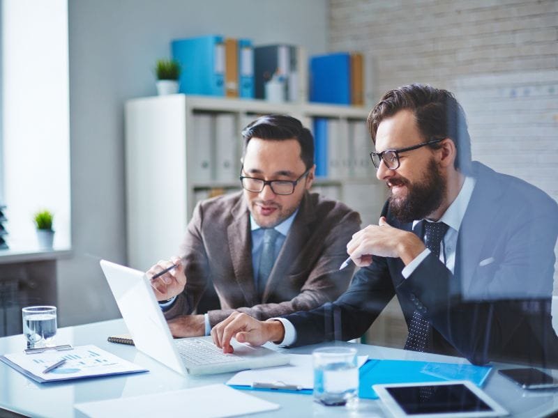 Fluxo de caixa empresarial: como fazer uma projeção financeira e evitar a falta de dinheiro na empresa