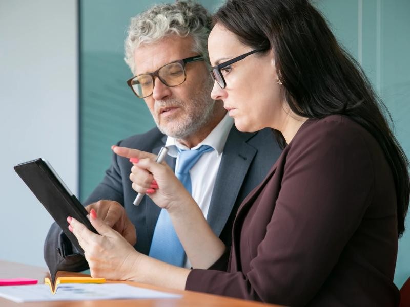 Consultoria Financeira: Quando é o Momento Certo para Sua Empresa Buscar Ajuda Especializada?