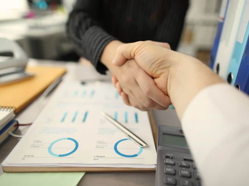 Você não precisa vender mais — precisa parar de perder dinheiro aqui: onde sua empresa está vazando lucro sem perceber