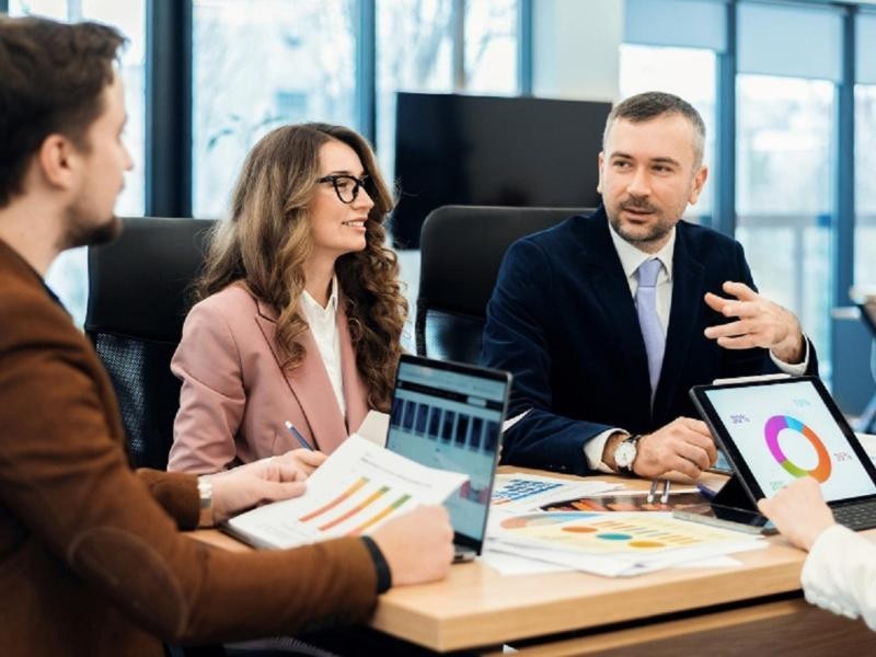 Os 7 erros financeiros que estão quebrando pequenas e médias empresas (e como evitar)