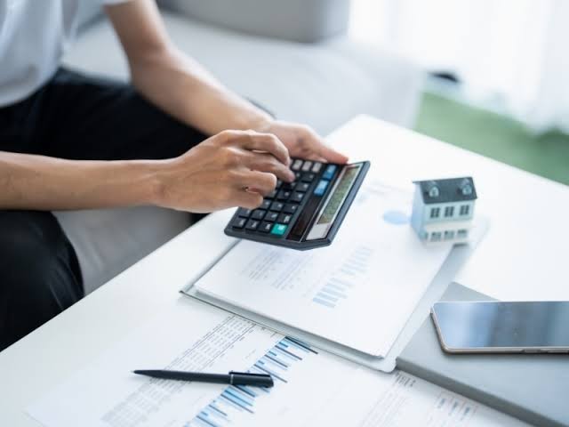 Consultoria financeira empresarial: o caminho para sair do improviso e profissionalizar a gestão