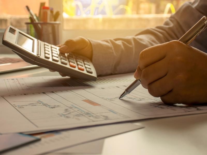 O que é uma gestão inteligente de custos? Guia estratégico para empresas que querem lucrar mais