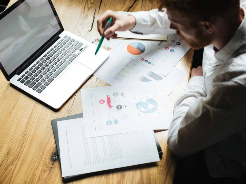 Como Voltar a Crescer com Segurança: Estratégias Essenciais e o Papel da Parcon Consultoria Empresarial na Recuperação Financeira