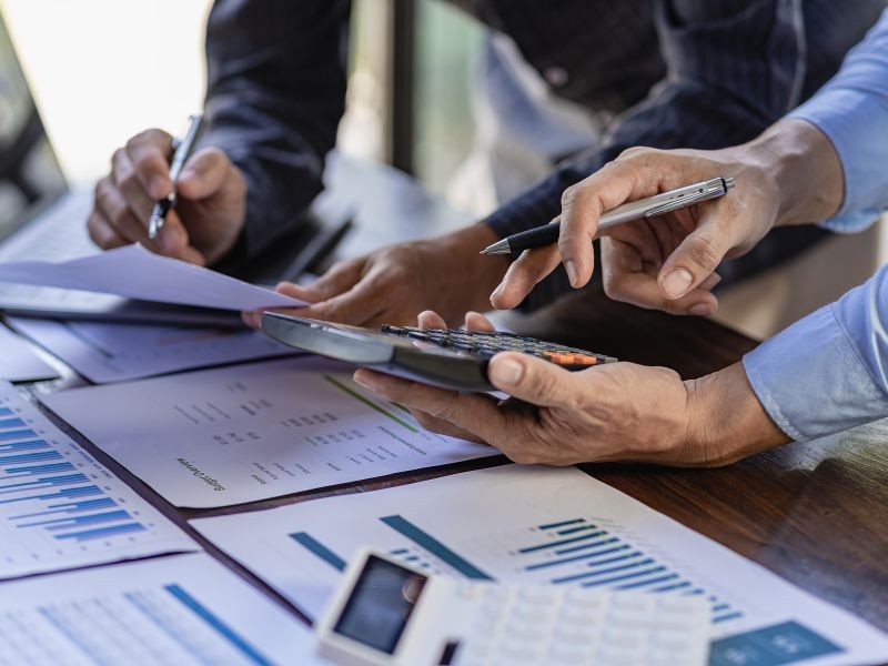 Precificação em Indústrias de Enxovais de Cama, Mesa e Banho: Como Definir Preços Lucrativos e Competitivos no Setor Têxtil Introdução